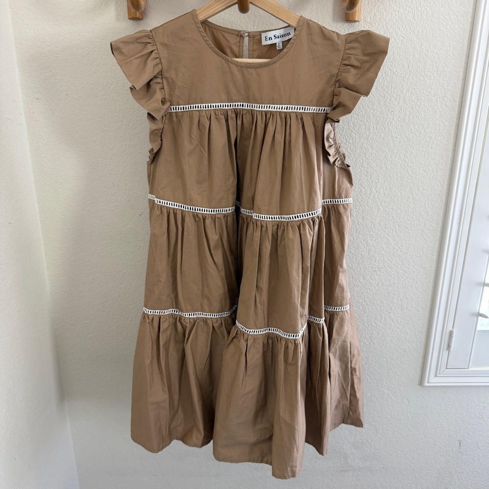 EN SAISON Edna Ruffle Tiered Babydoll mini Dress tan flowy boho size S - Picture 2 of 9